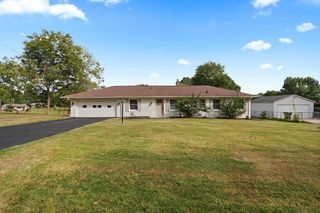 739 Eden Drive, Paducah, KY 42003