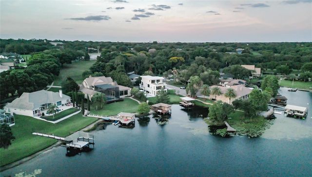 9061 RON DEN LANE, Windermere, FL 34786