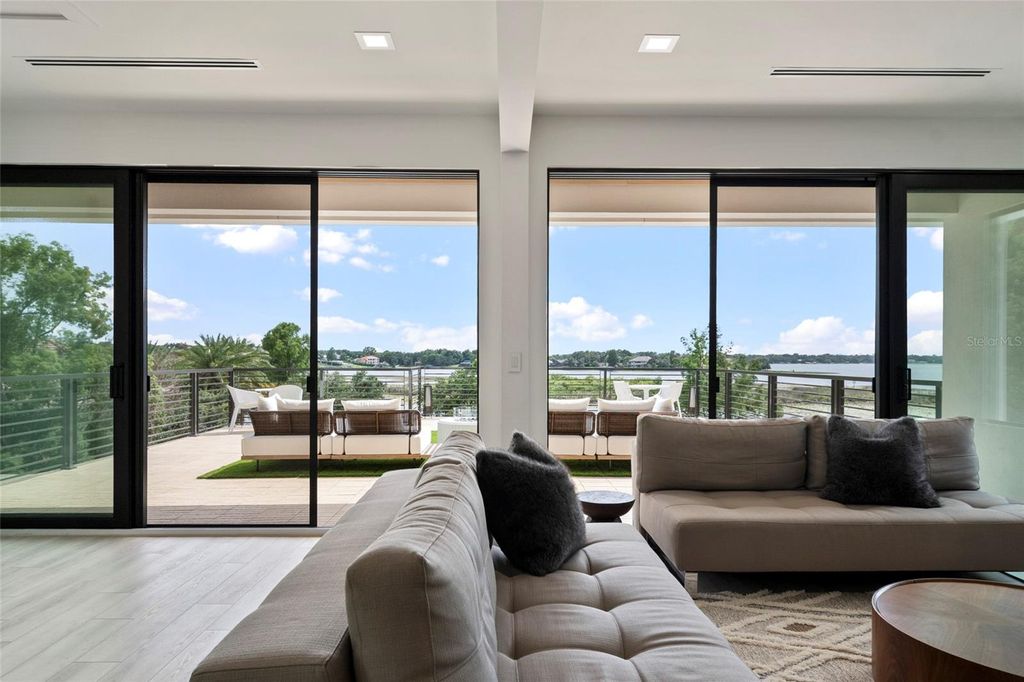 Image 73 of property listing at 9061 RON DEN LANE, Windermere, FL 34786