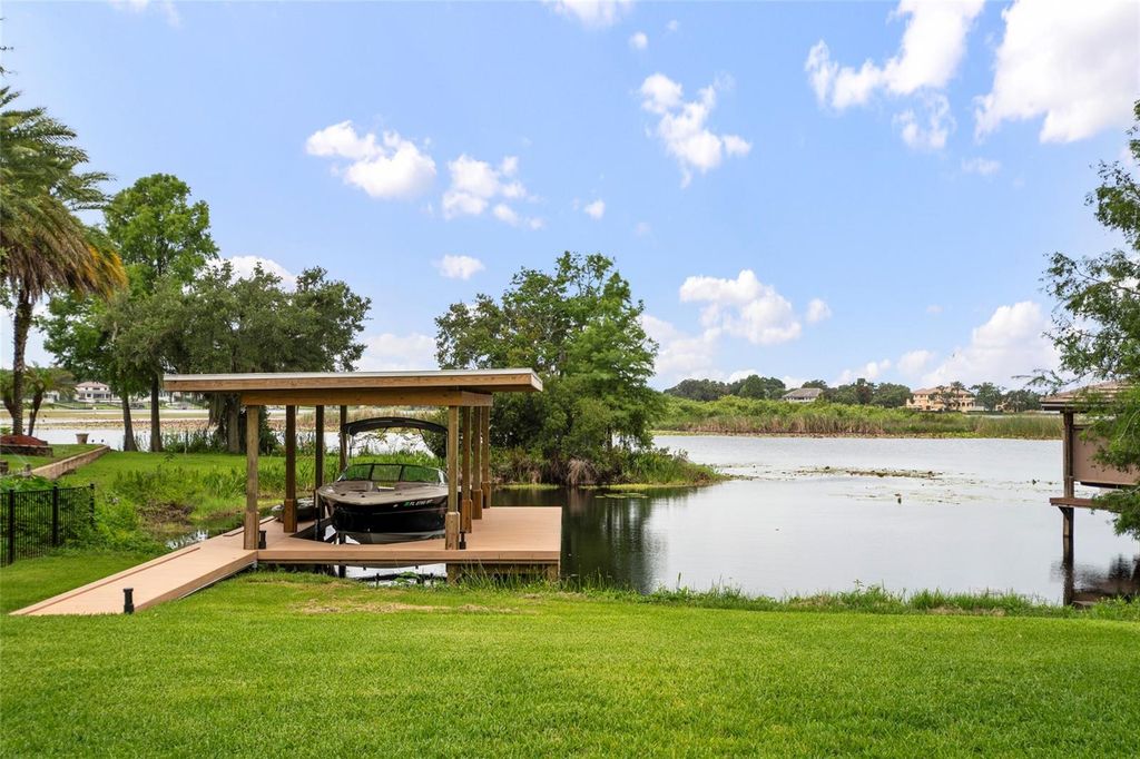 Image 95 of property listing at 9061 RON DEN LANE, Windermere, FL 34786