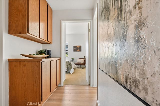 13331 Moorpark 223, Sherman Oaks, CA 91423