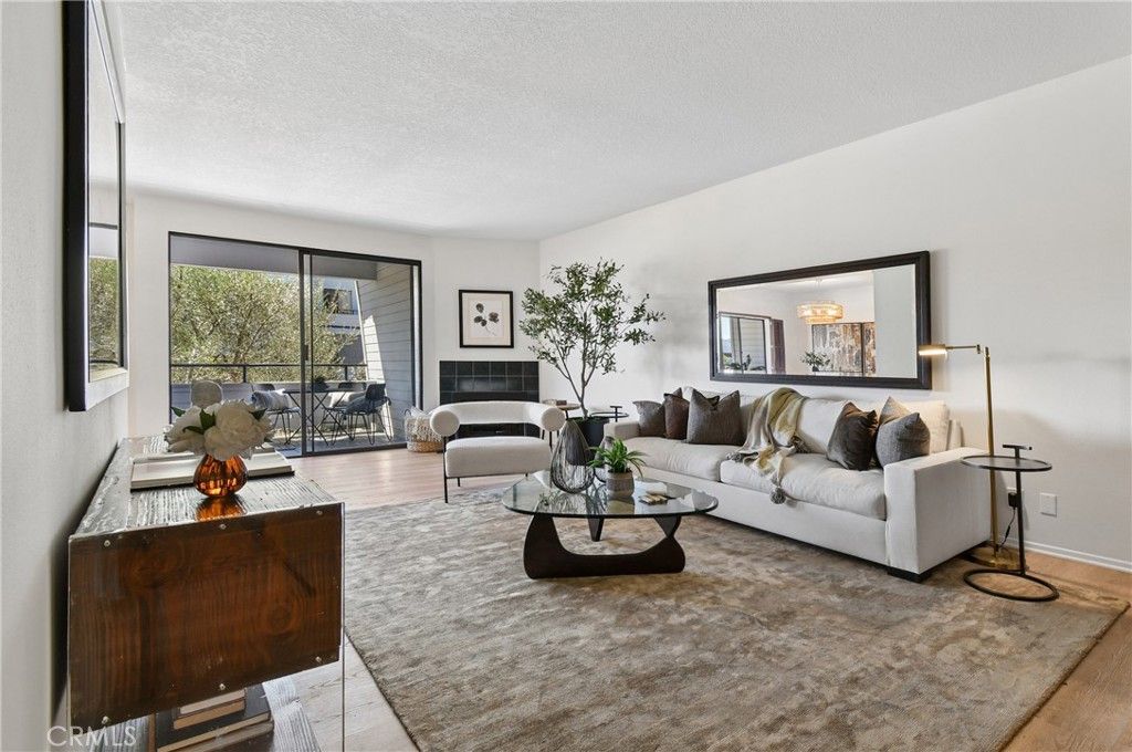 13331 Moorpark 223, Sherman Oaks, CA 91423 — photo 4