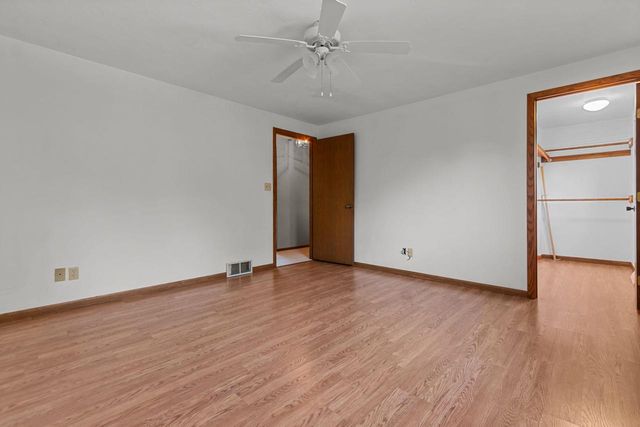 634 E WALNUT PLACE, Sturgeon Bay, WI 54235