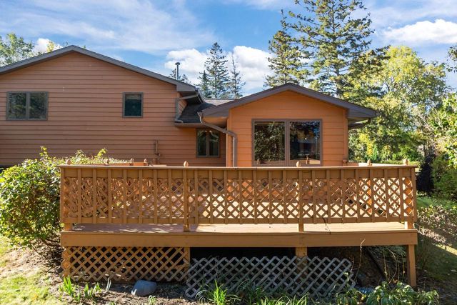 634 E WALNUT PLACE, Sturgeon Bay, WI 54235