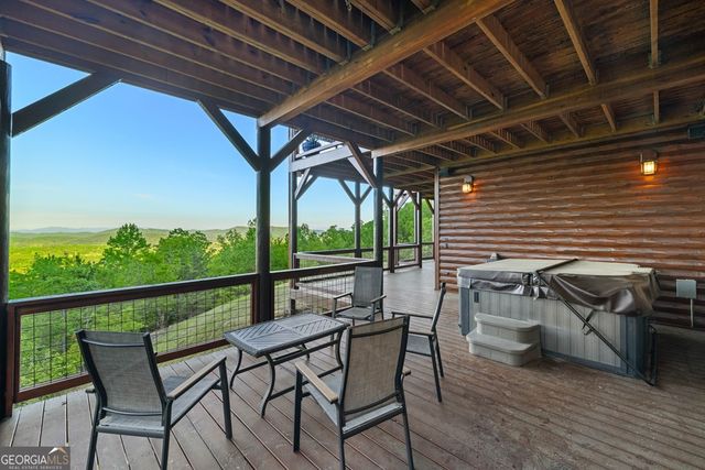 483 Kennebec Drive, Mineral Bluff, GA 30559