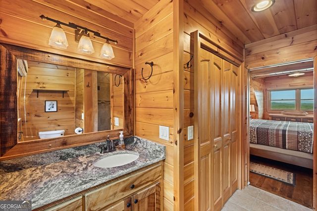 483 Kennebec Drive, Mineral Bluff, GA 30559
