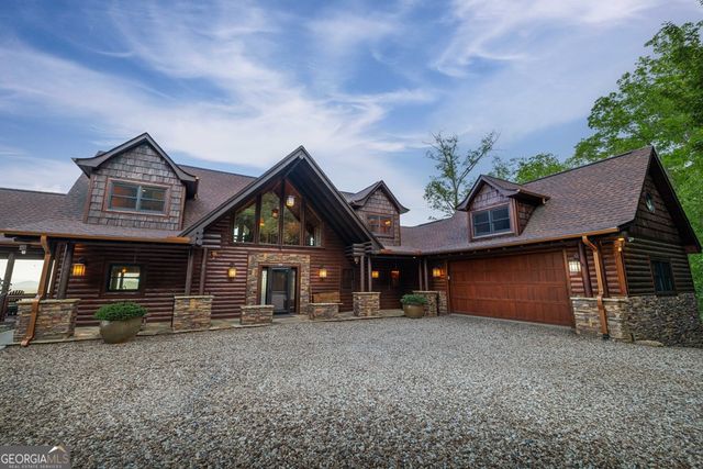 483 Kennebec Drive, Mineral Bluff, GA 30559