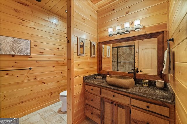 483 Kennebec Drive, Mineral Bluff, GA 30559