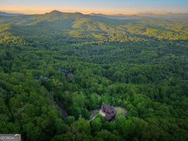 483 Kennebec Drive, Mineral Bluff, GA 30559