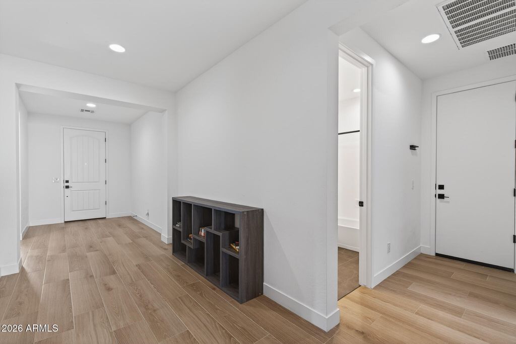 Image 22 of property listing at 5416 W JACKALOPE Lane, Laveen, AZ 85339