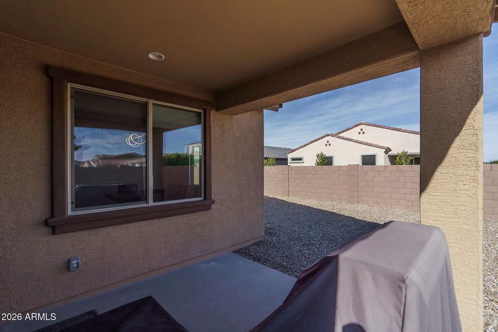 Image 25 of property listing at 5416 W JACKALOPE Lane, Laveen, AZ 85339