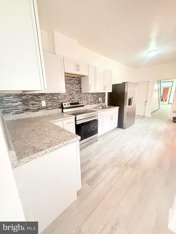 341 PEAR ST, Reading, PA 19601