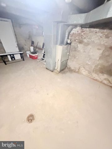 341 PEAR ST, Reading, PA 19601