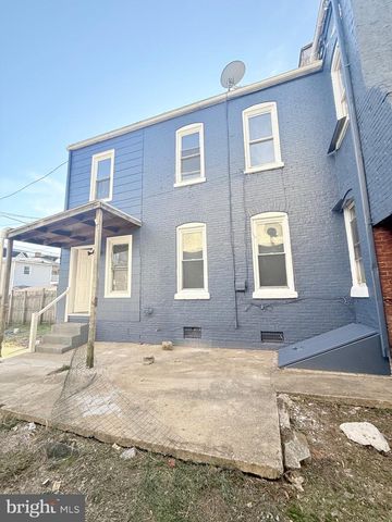 341 PEAR ST, Reading, PA 19601