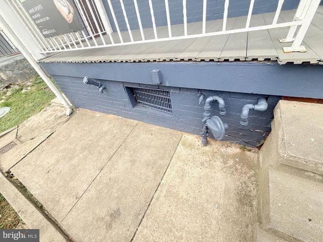 341 PEAR ST, Reading, PA 19601