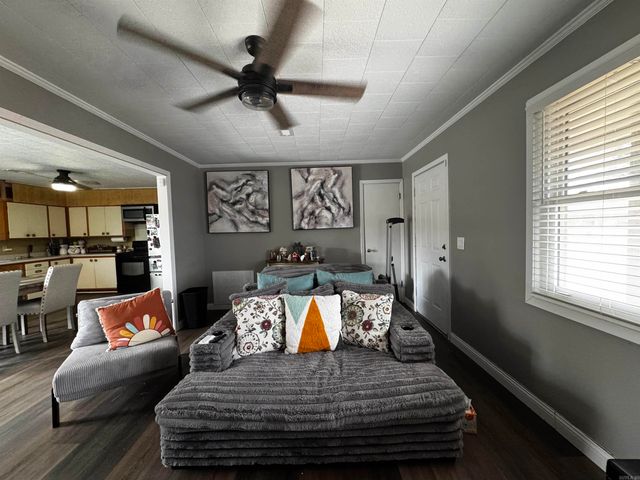 1261 S Ouida St. S, Wynne, AR 72396