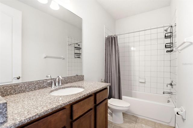 2506 JACQUELINE SUGLIO ALLEY, Orlando, FL 32828