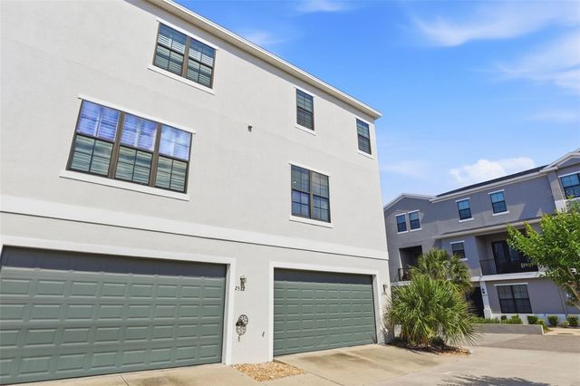 2506 JACQUELINE SUGLIO ALLEY, Orlando, FL 32828