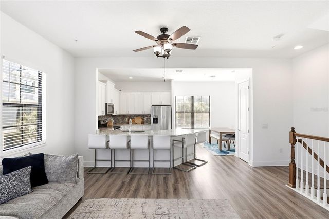 2506 JACQUELINE SUGLIO ALLEY, Orlando, FL 32828