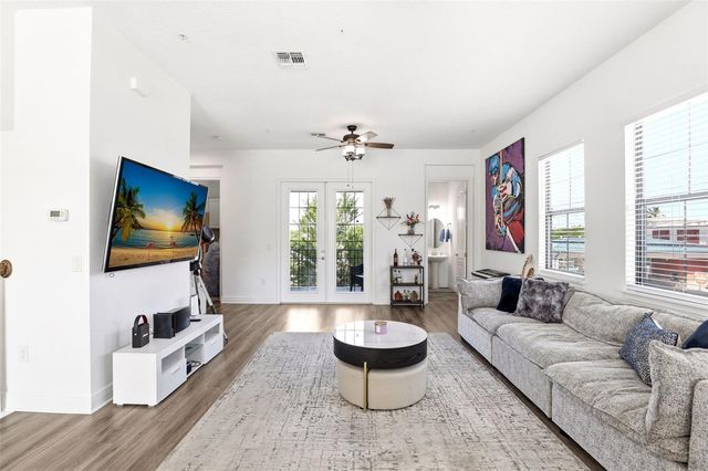 2506 JACQUELINE SUGLIO ALLEY, Orlando, FL 32828