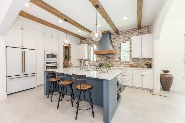 21701 Dan Drive, Magnolia, TX 77355