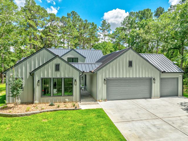 21701 Dan Drive, Magnolia, TX 77355