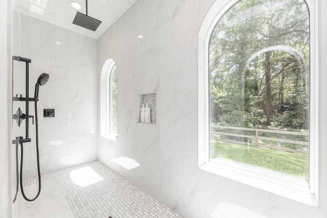 21701 Dan Drive, Magnolia, TX 77355