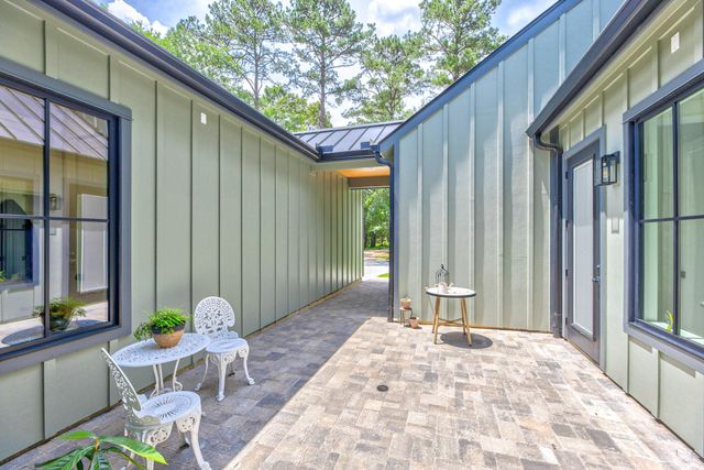 21701 Dan Drive, Magnolia, TX 77355