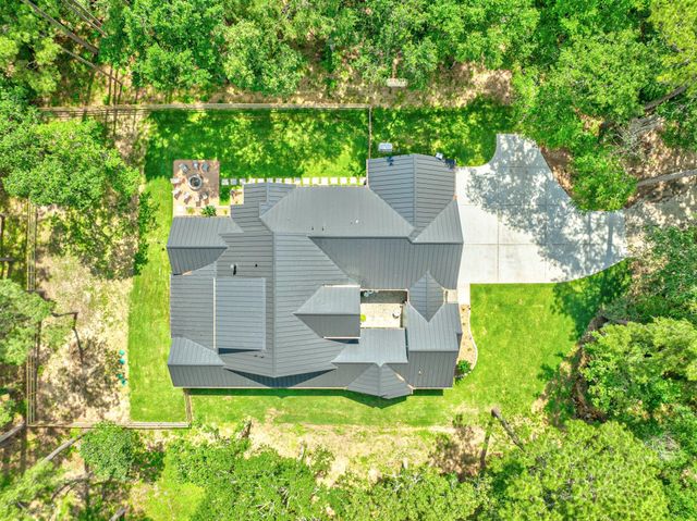 21701 Dan Drive, Magnolia, TX 77355