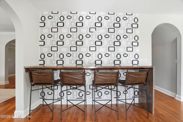 1052 HOLLY Lane, Jacksonville, FL 32207