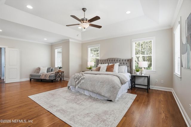 1052 HOLLY Lane, Jacksonville, FL 32207