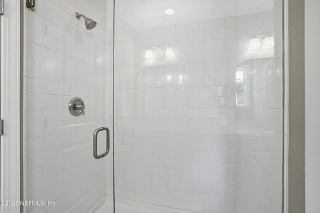 1052 HOLLY Lane, Jacksonville, FL 32207