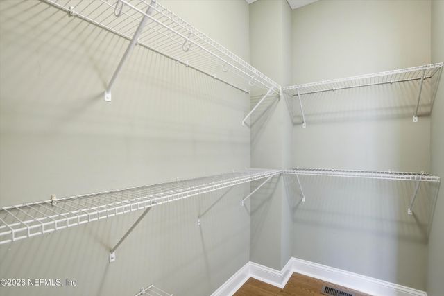 1052 HOLLY Lane, Jacksonville, FL 32207