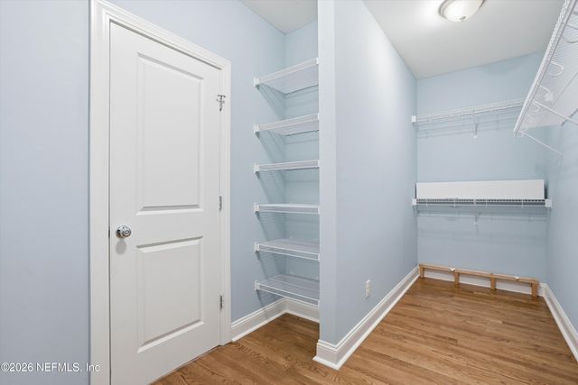 1052 HOLLY Lane, Jacksonville, FL 32207