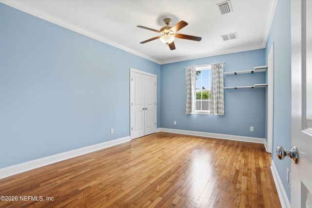 1052 HOLLY Lane, Jacksonville, FL 32207