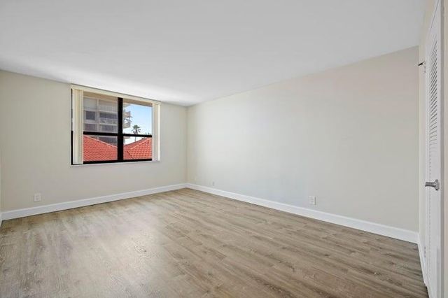 5480 N Ocean Drive B1a, Singer Island, FL 33404