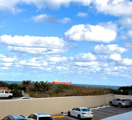 5480 N Ocean Drive B1a, Singer Island, FL 33404