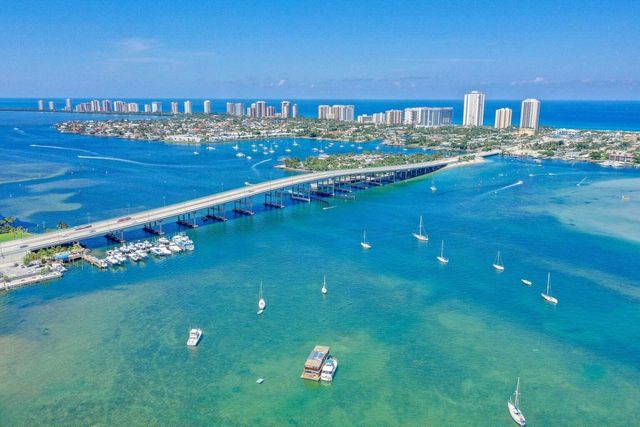 5480 N Ocean Drive B1a, Singer Island, FL 33404