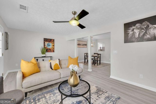 3021 Waldrop Circle, Decatur, GA 30034