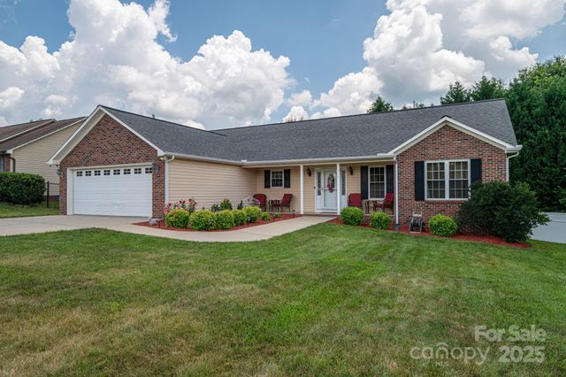 515 E Carpenter Street, Maiden, NC 28650