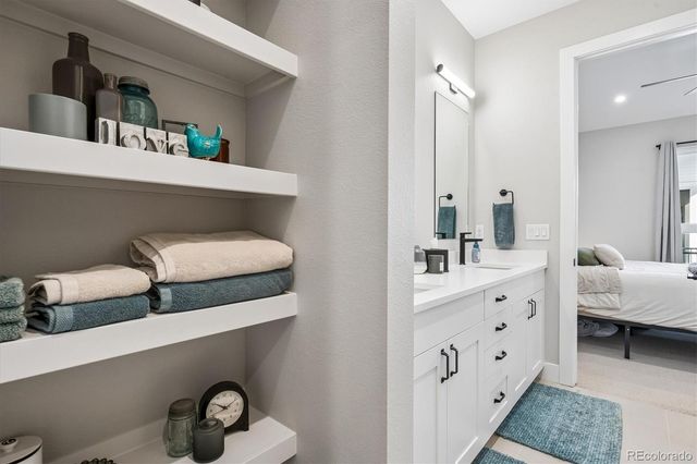 8260 E 36th Avenue 30, Denver, CO 80238