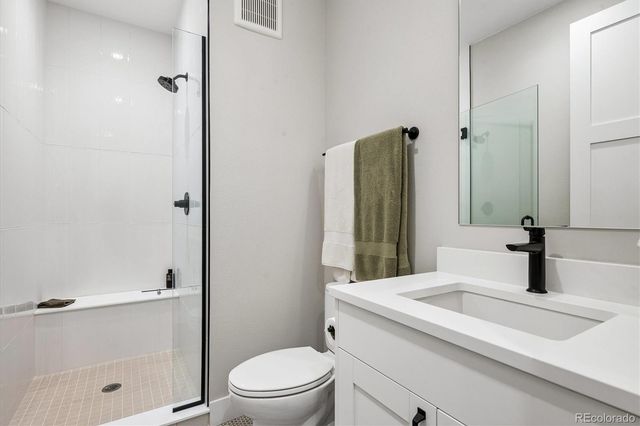 8260 E 36th Avenue 30, Denver, CO 80238