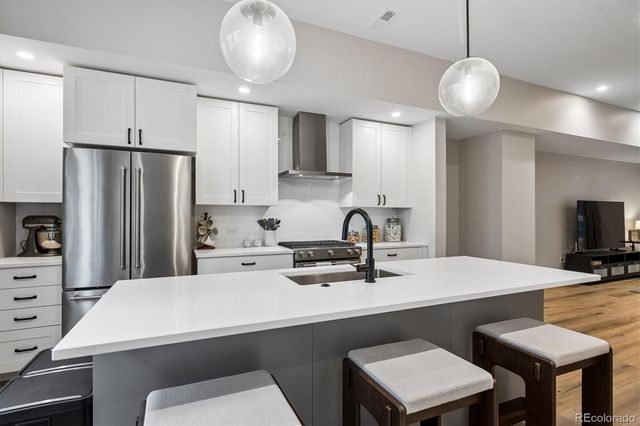 8260 E 36th Avenue 30, Denver, CO 80238