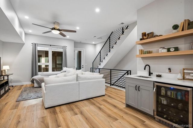 8260 E 36th Avenue 30, Denver, CO 80238