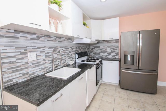 2813 S 81ST ST, Philadelphia, PA 19153