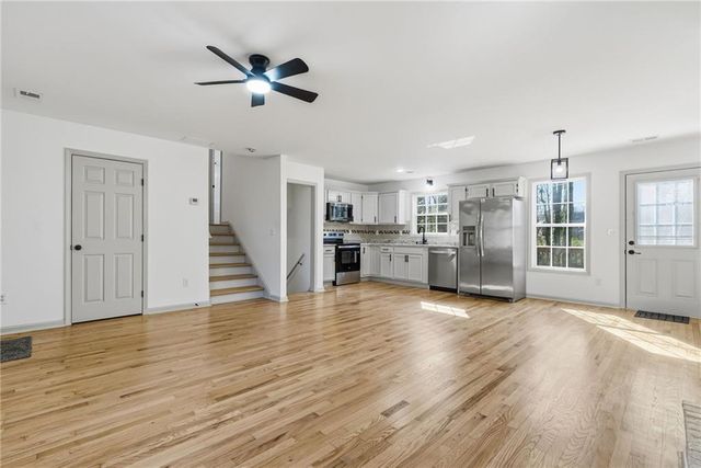2151 GrayField Drive, Grayson, GA 30017
