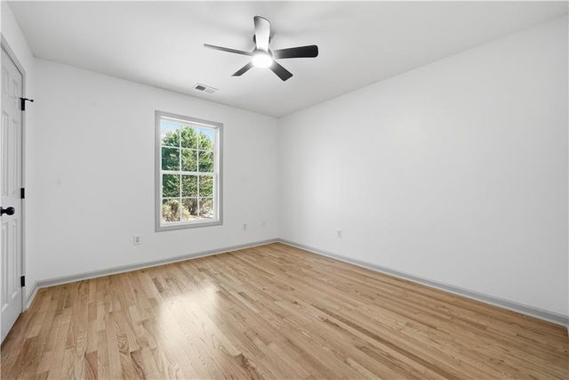2151 GrayField Drive, Grayson, GA 30017