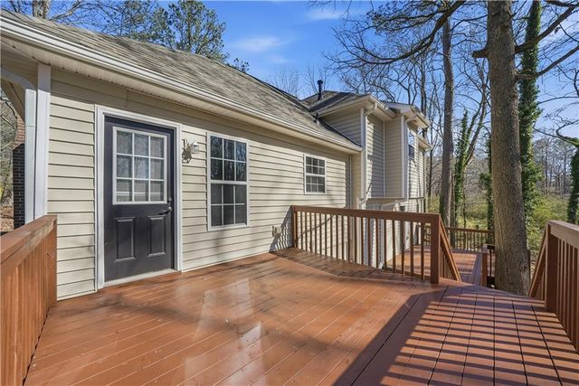 2151 GrayField Drive, Grayson, GA 30017