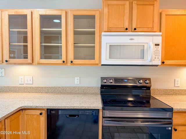 202 Fairway Drive, Hampstead, NC 28443