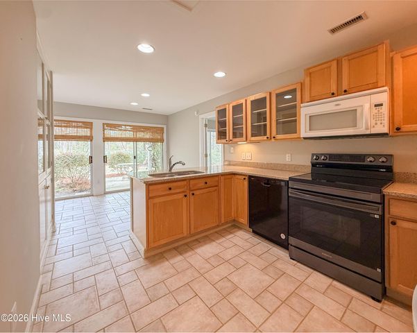 202 Fairway Drive, Hampstead, NC 28443